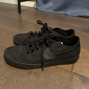 Black Nike Men's Sneakers, like new